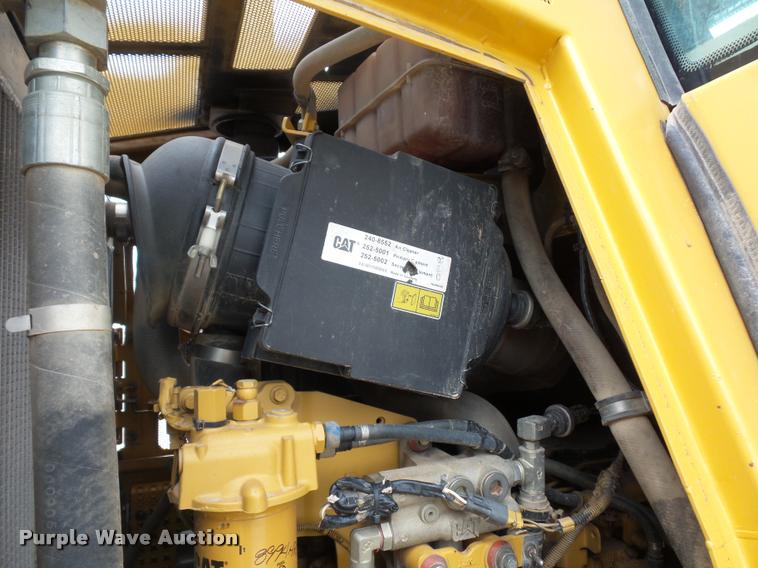 image for item DD9377 2008 Caterpillar 953D track loader