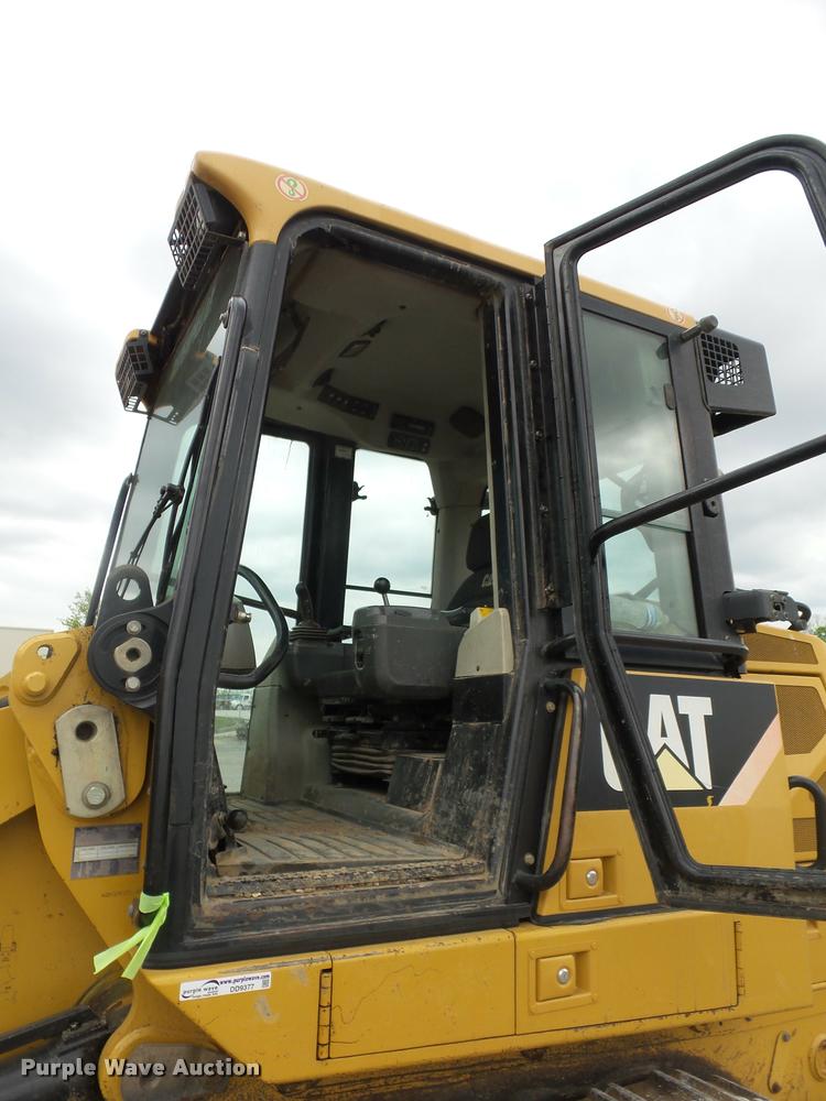 image for item DD9377 2008 Caterpillar 953D track loader