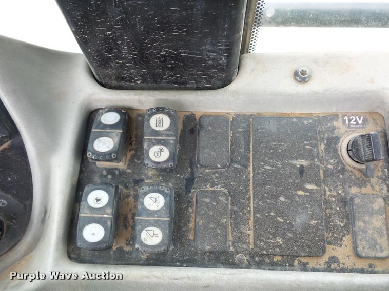 image for item DD9377 2008 Caterpillar 953D track loader