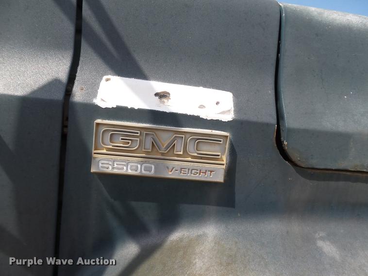 image for item DE9597 1977 GMC 6500 dump truck