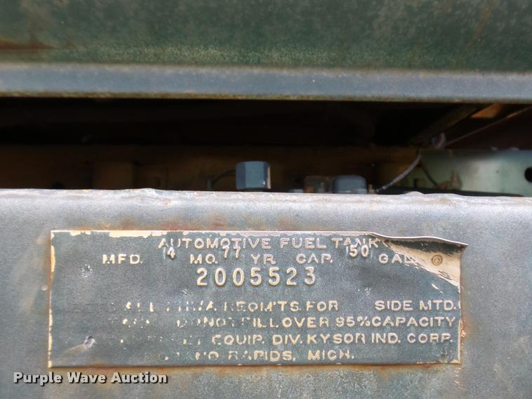 image for item DE9597 1977 GMC 6500 dump truck