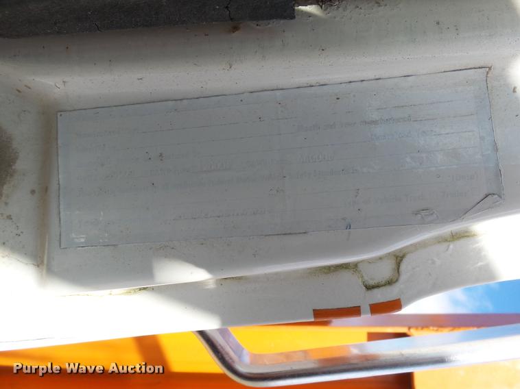 image for item DH9590 1984 Ford LT9000 flatbed truck with crane