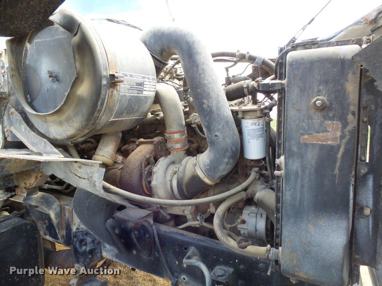 image for item DH9590 1984 Ford LT9000 flatbed truck with crane