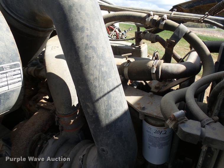 image for item DH9590 1984 Ford LT9000 flatbed truck with crane