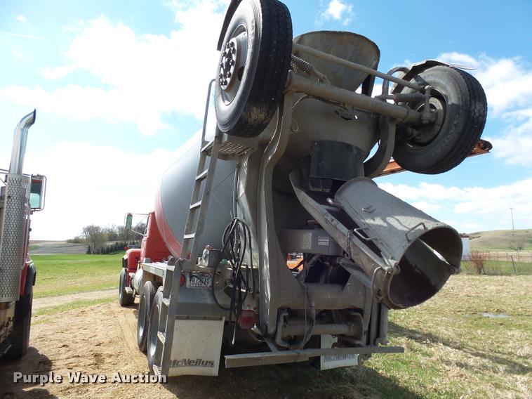 image for item DH9591 1990 Mack RD690S ready mix truck