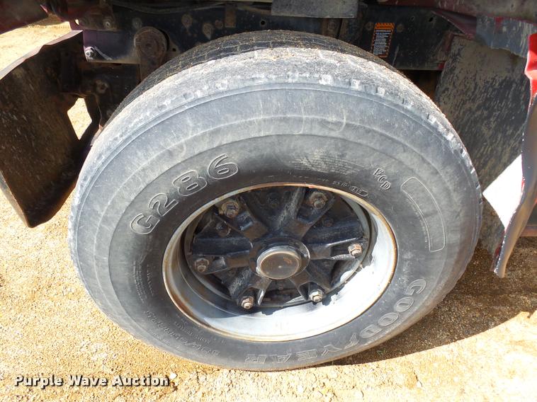 image for item DH9591 1990 Mack RD690S ready mix truck