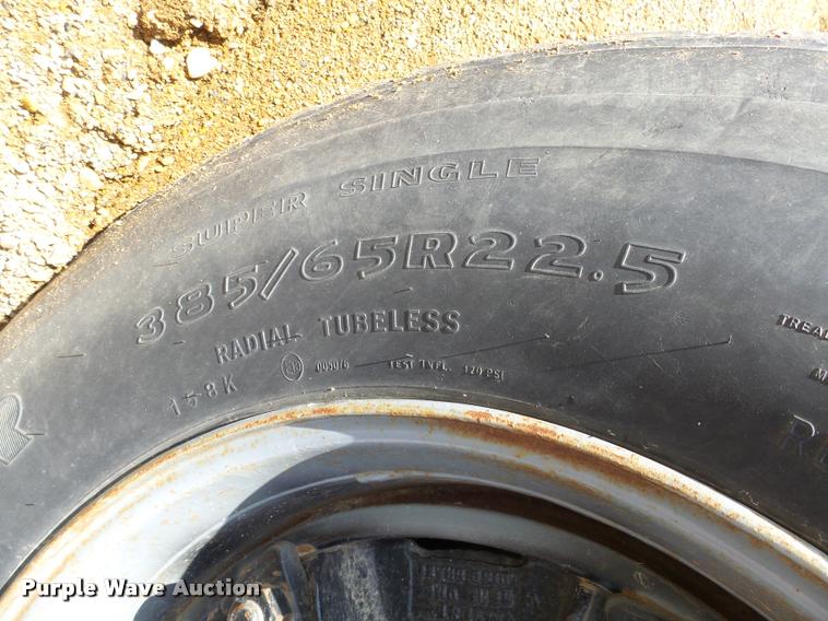 image for item DH9591 1990 Mack RD690S ready mix truck