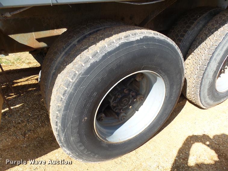 image for item DH9591 1990 Mack RD690S ready mix truck