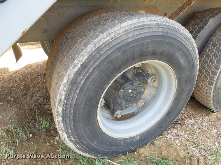 image for item DH9591 1990 Mack RD690S ready mix truck