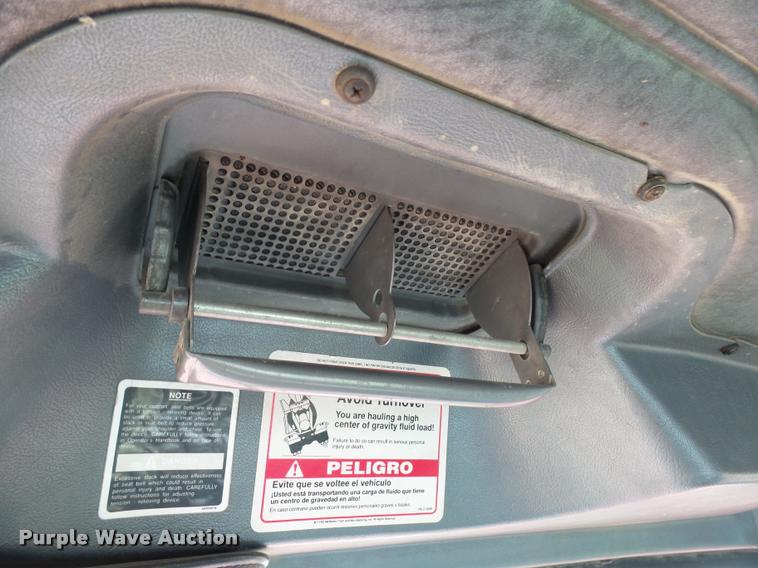 image for item DH9591 1990 Mack RD690S ready mix truck