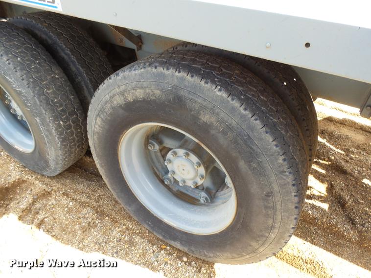 image for item DH9592 1991 Mack RD690S ready mix truck