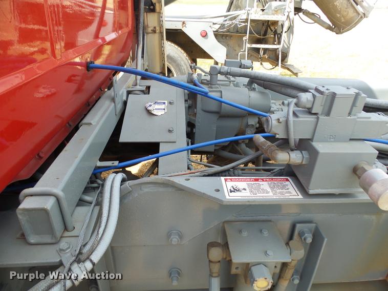 image for item DH9592 1991 Mack RD690S ready mix truck