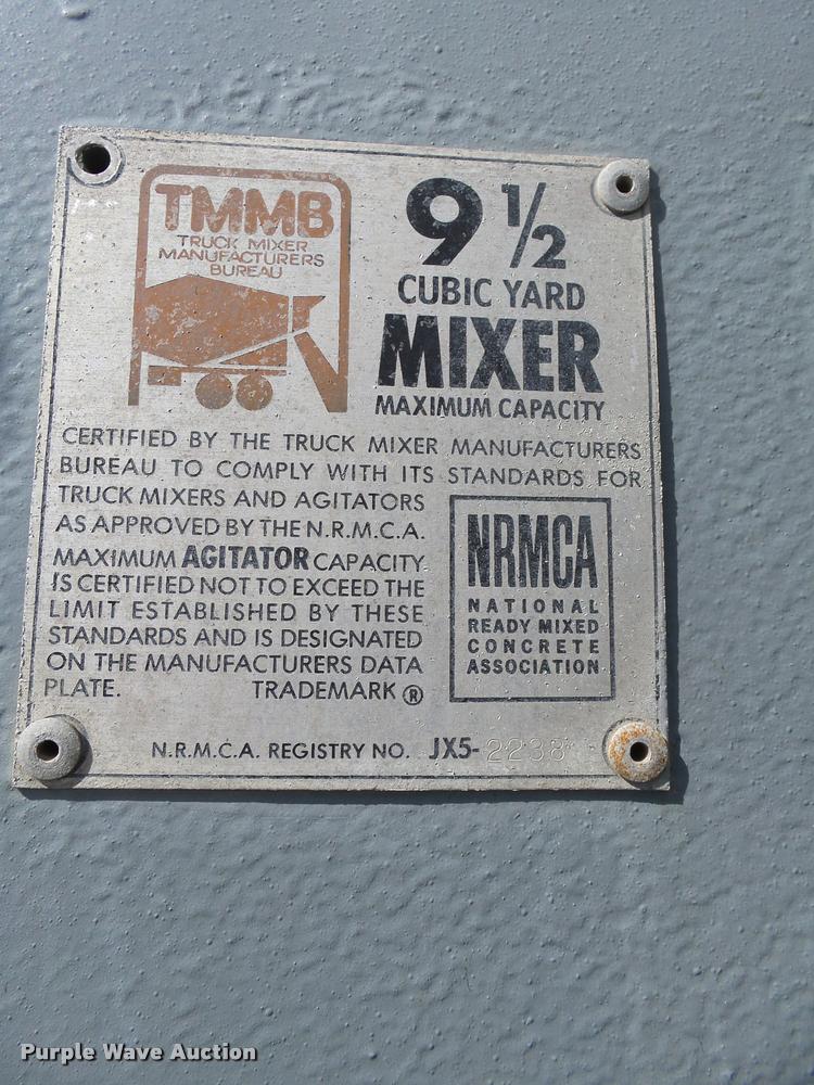 image for item DH9592 1991 Mack RD690S ready mix truck