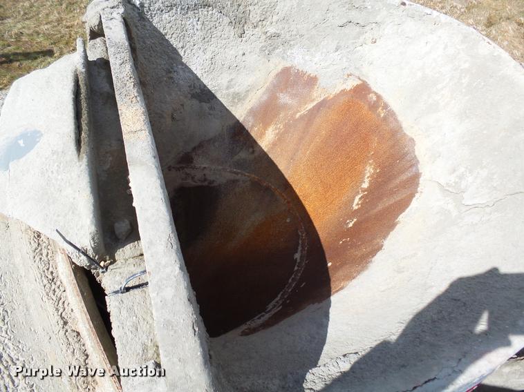 image for item DH9592 1991 Mack RD690S ready mix truck