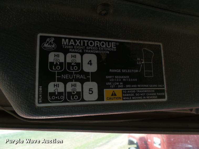 image for item DH9592 1991 Mack RD690S ready mix truck