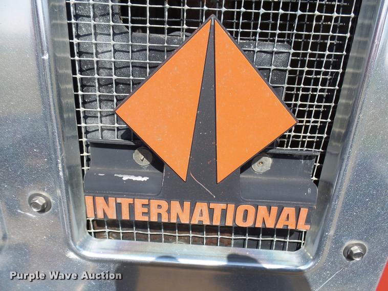 image for item DH9593 1987 International F2574 ready mix truck