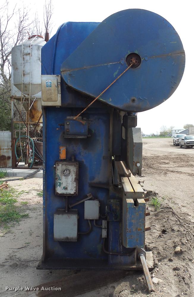 image for item DH9635 Ideas in Motion C-10 material bending press