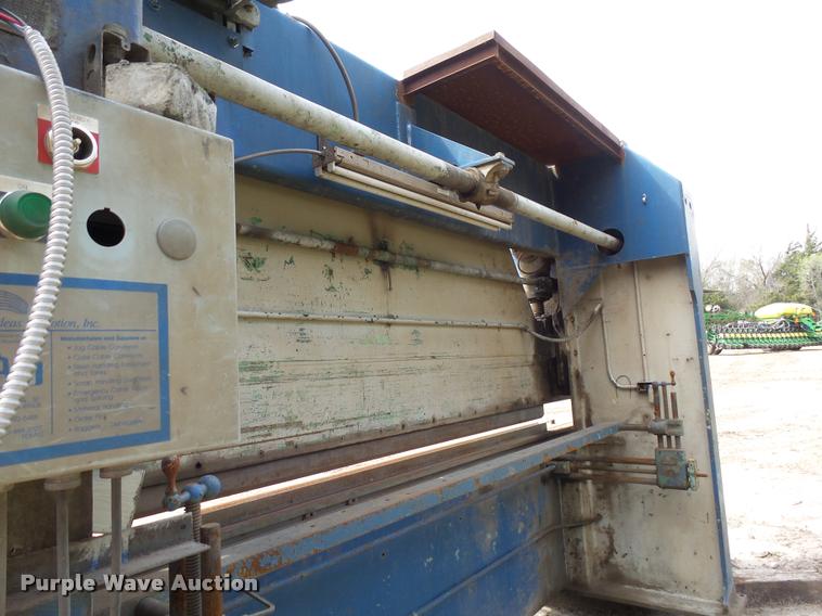 image for item DH9635 Ideas in Motion C-10 material bending press