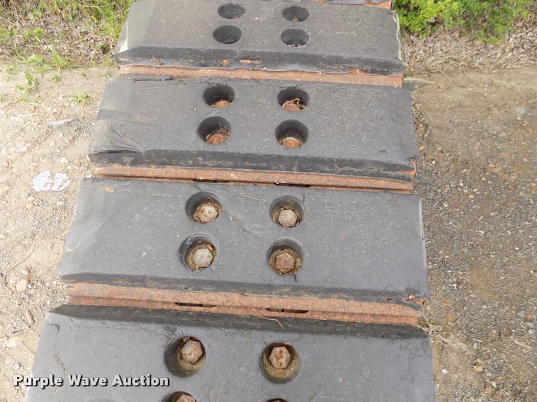 image for item DJ9828 (2) steering tracks