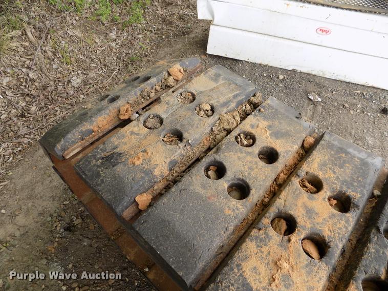 image for item DJ9828 (2) steering tracks