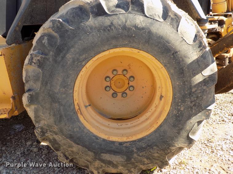 image for item DP9479 1999 John Deere 310E backhoe