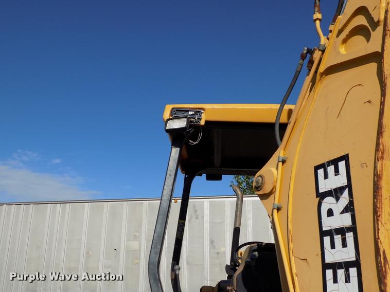 image for item DP9479 1999 John Deere 310E backhoe