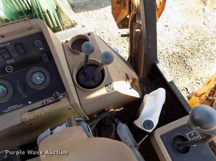 image for item DP9479 1999 John Deere 310E backhoe