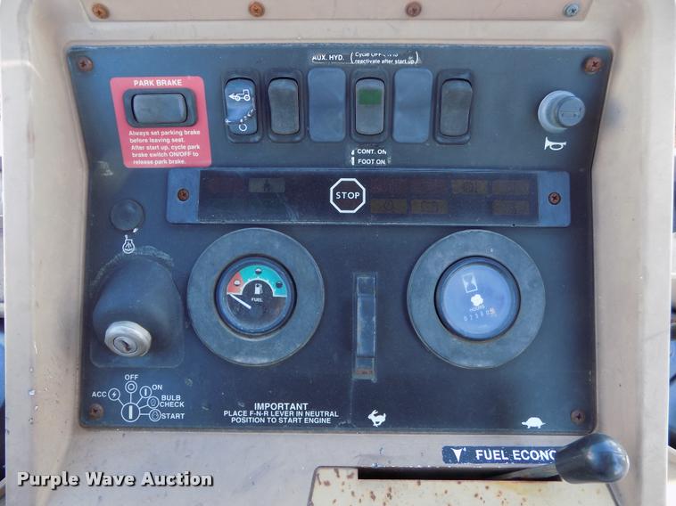 image for item DP9479 1999 John Deere 310E backhoe