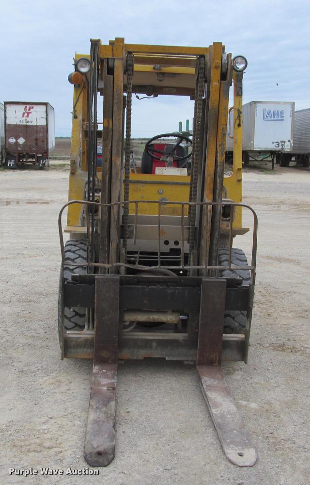 image for item J2520 Nissan UF03 forklift