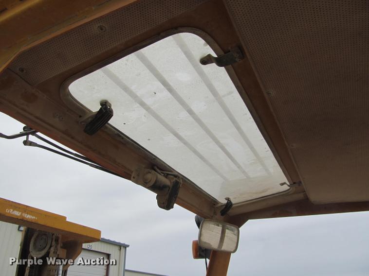 image for item J2520 Nissan UF03 forklift