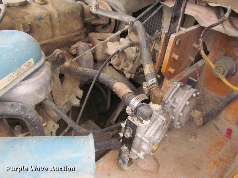 image for item J2520 Nissan UF03 forklift