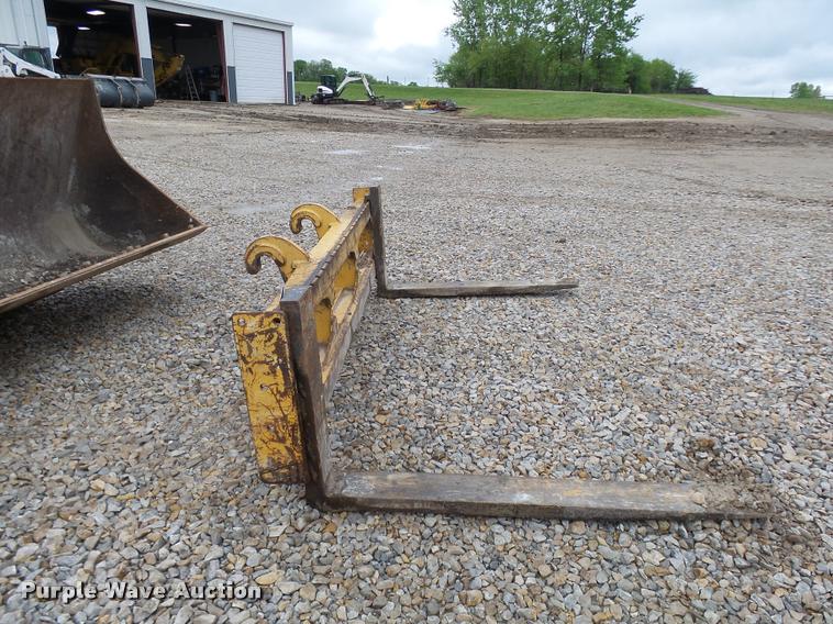 image for item K1897 2003 Komatsu WA180-3MC wheel loader