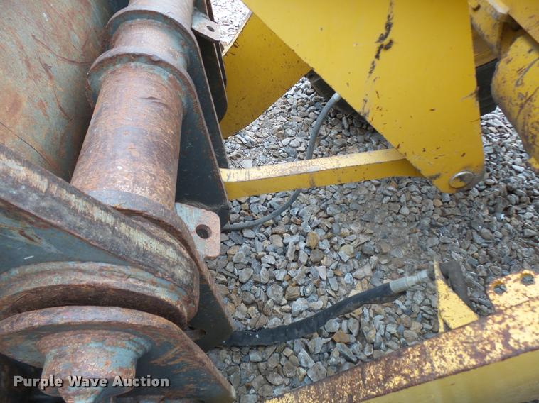 image for item K1897 2003 Komatsu WA180-3MC wheel loader