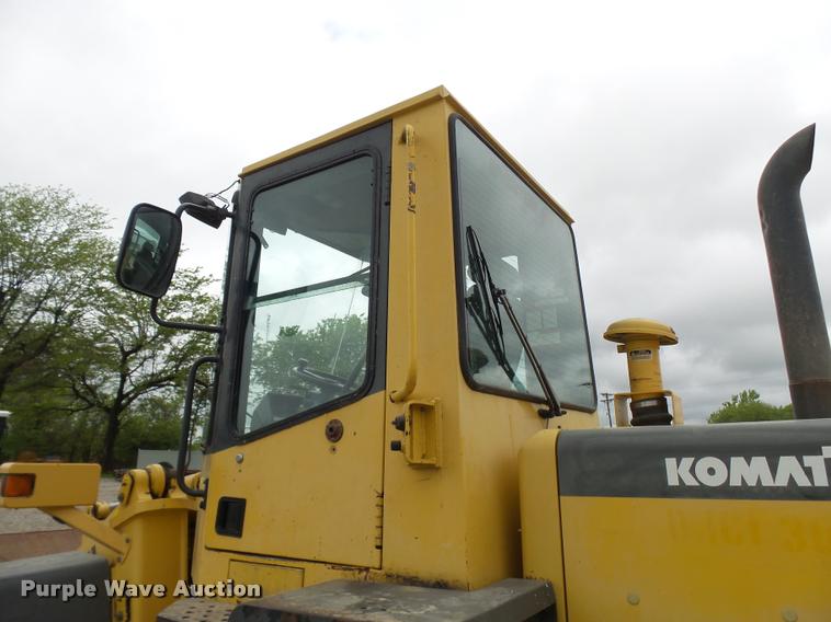 image for item K1897 2003 Komatsu WA180-3MC wheel loader