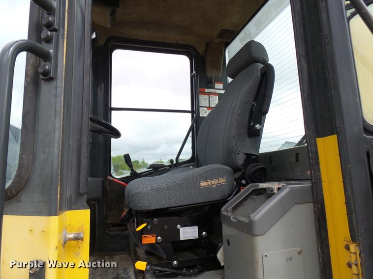 image for item K1897 2003 Komatsu WA180-3MC wheel loader