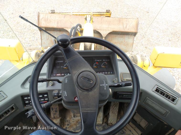 image for item K1897 2003 Komatsu WA180-3MC wheel loader