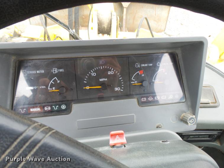 image for item K1897 2003 Komatsu WA180-3MC wheel loader