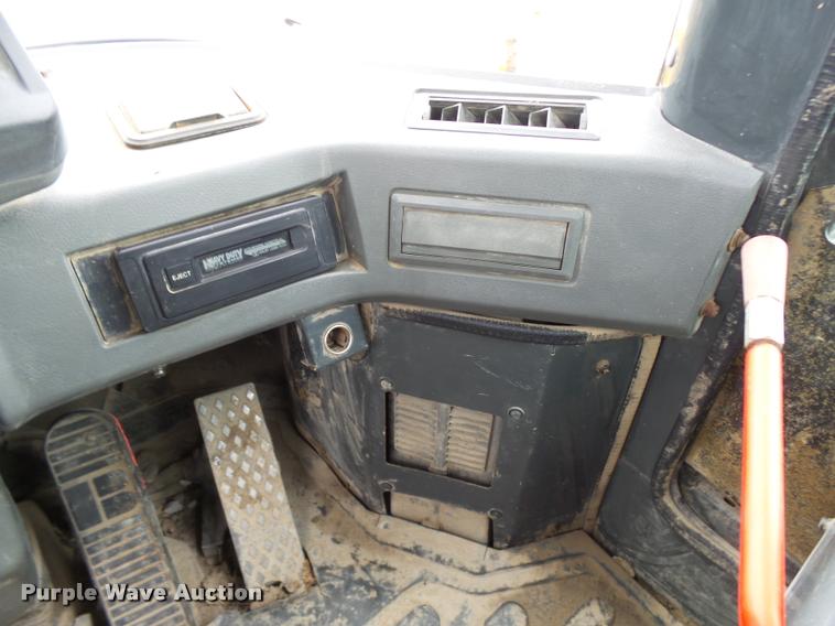 image for item K1897 2003 Komatsu WA180-3MC wheel loader