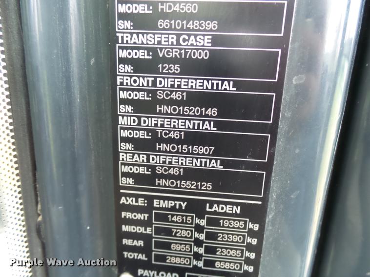 image for item K1898 2005 John Deere 400D haul truck