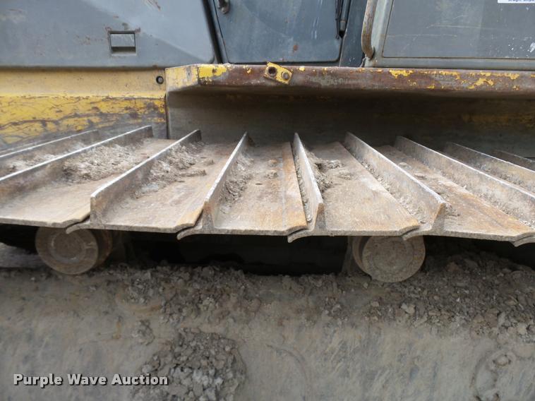 image for item K1903 1999 Komatsu D65PX-12 dozer