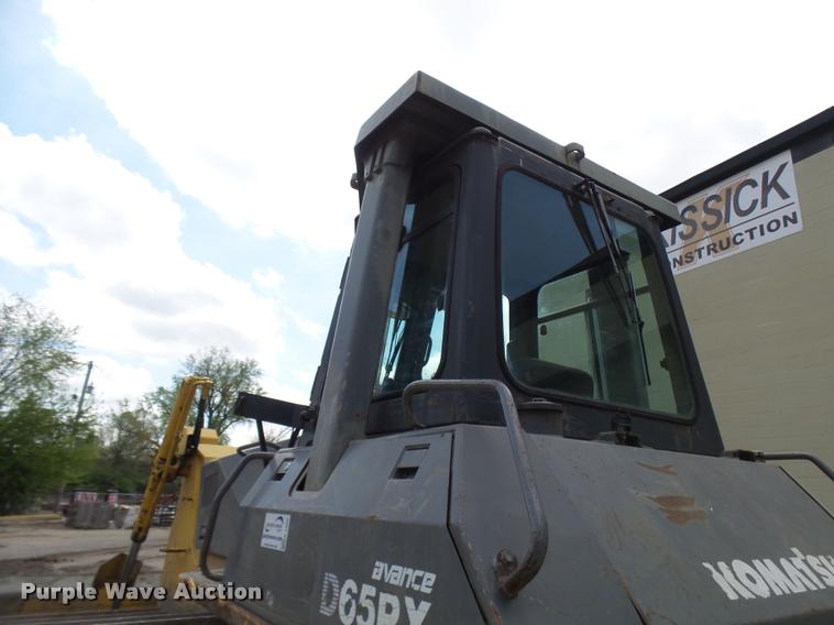 image for item K1903 1999 Komatsu D65PX-12 dozer
