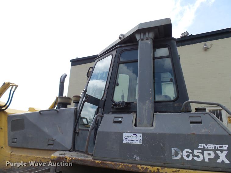 image for item K1903 1999 Komatsu D65PX-12 dozer