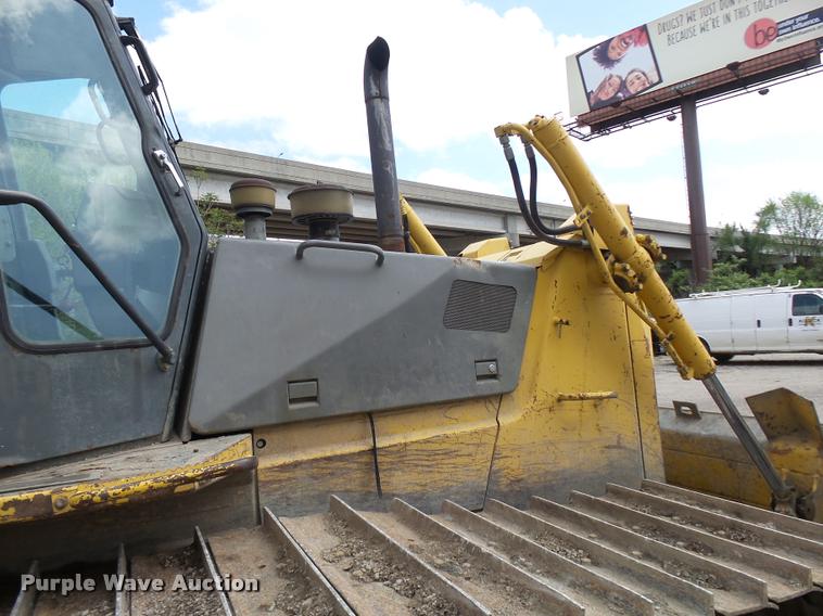 image for item K1903 1999 Komatsu D65PX-12 dozer