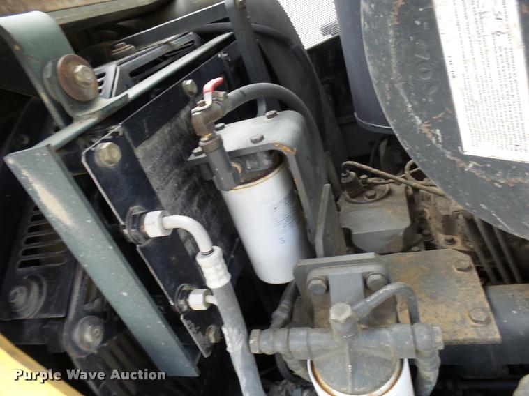 image for item K1903 1999 Komatsu D65PX-12 dozer