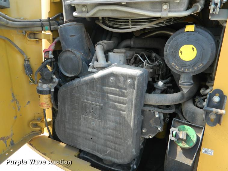 image for item K2575 2009 Caterpillar 279C skid steer