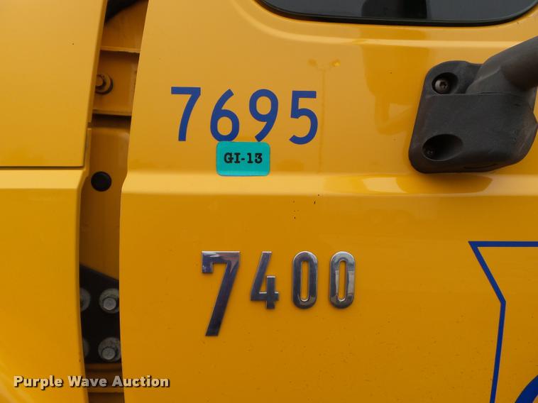 image for item K3278 2006 International 7400 dump truck