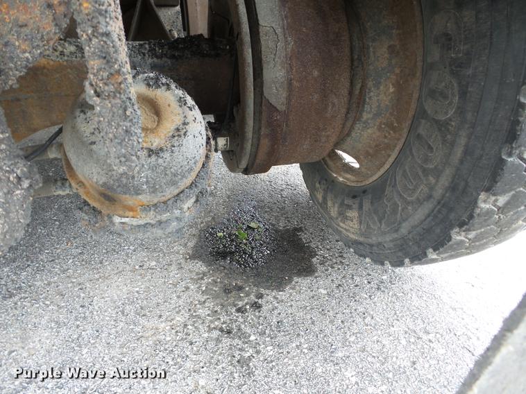 image for item K3278 2006 International 7400 dump truck