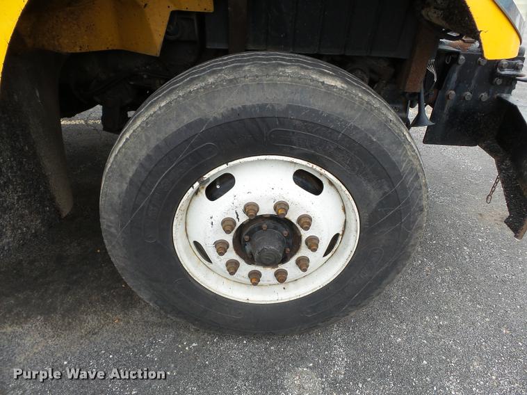 image for item K3278 2006 International 7400 dump truck