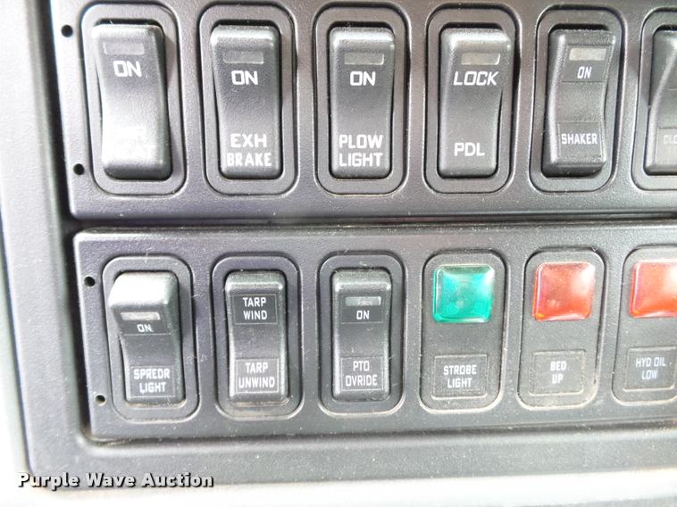 image for item K3278 2006 International 7400 dump truck