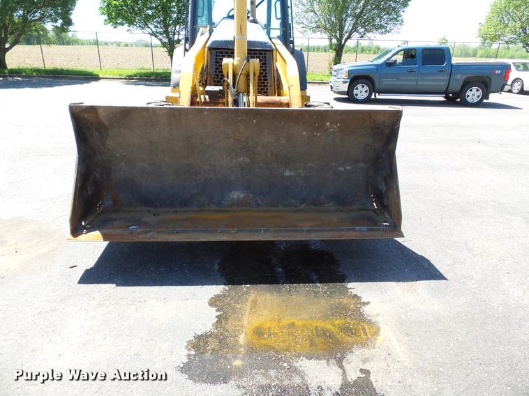 image for item K3279 2002 John Deere 310SG backhoe